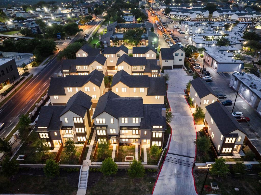 2209 Woodland Avenue Austin TX 78741