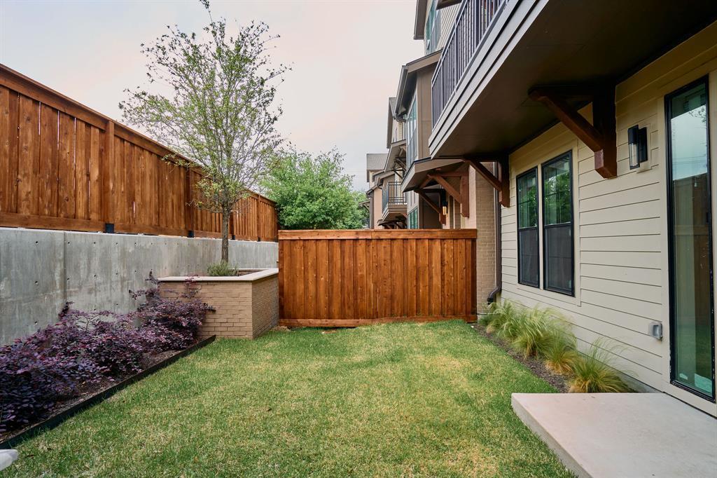 2209 Woodland Avenue Austin TX 78741