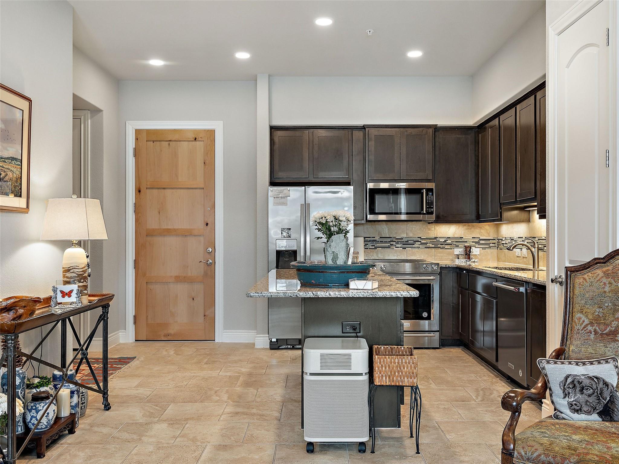 106 Bella Toscana Avenue Lakeway TX 78734