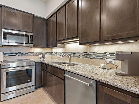 106 Bella Toscana Avenue Lakeway TX 78734