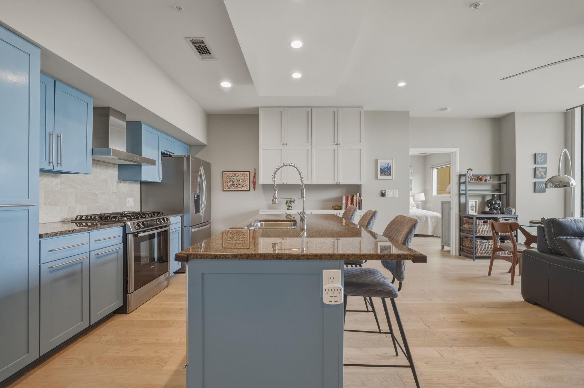1600 Barton Springs Road Austin TX 78704