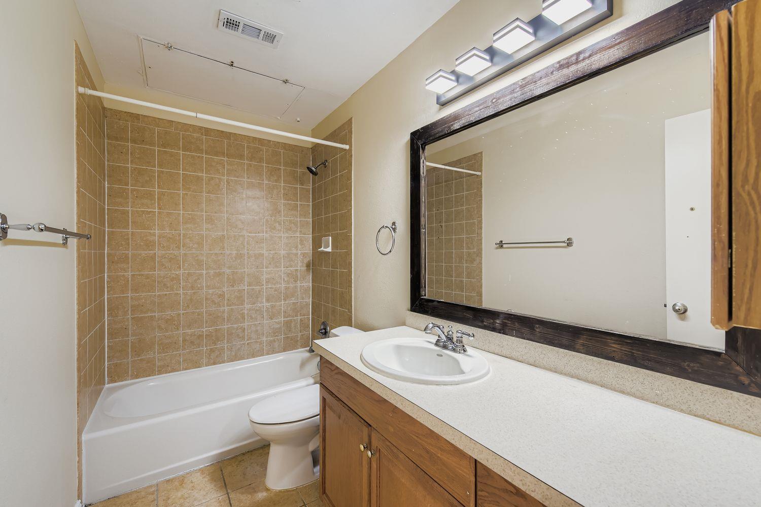 708 Graham Place Austin TX 78705