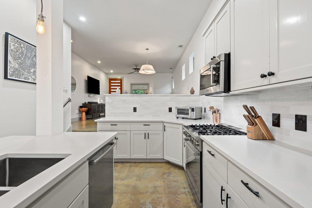 1131 Poquito Street Austin TX 78702