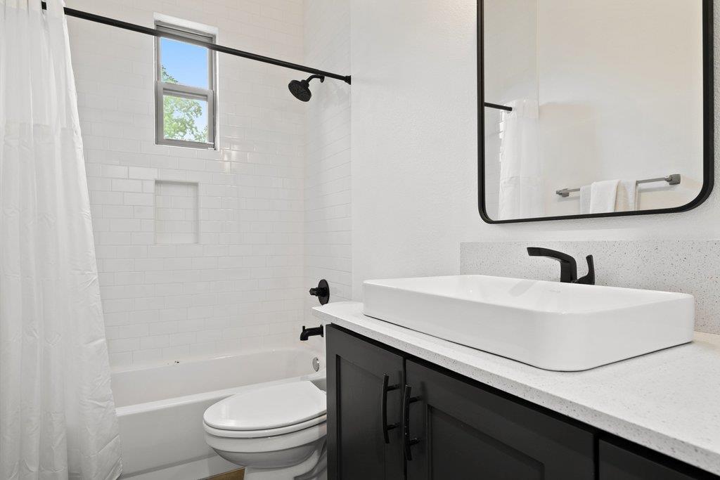 1131 Poquito Street Austin TX 78702