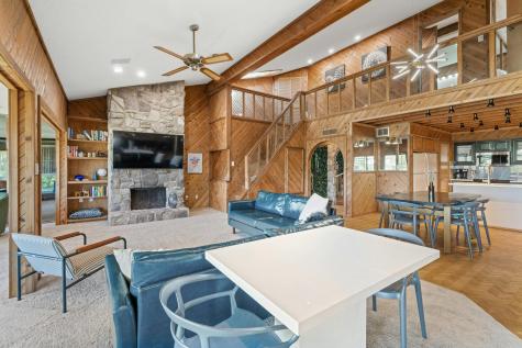 537 Venture Boulevard S Point Venture TX 78645