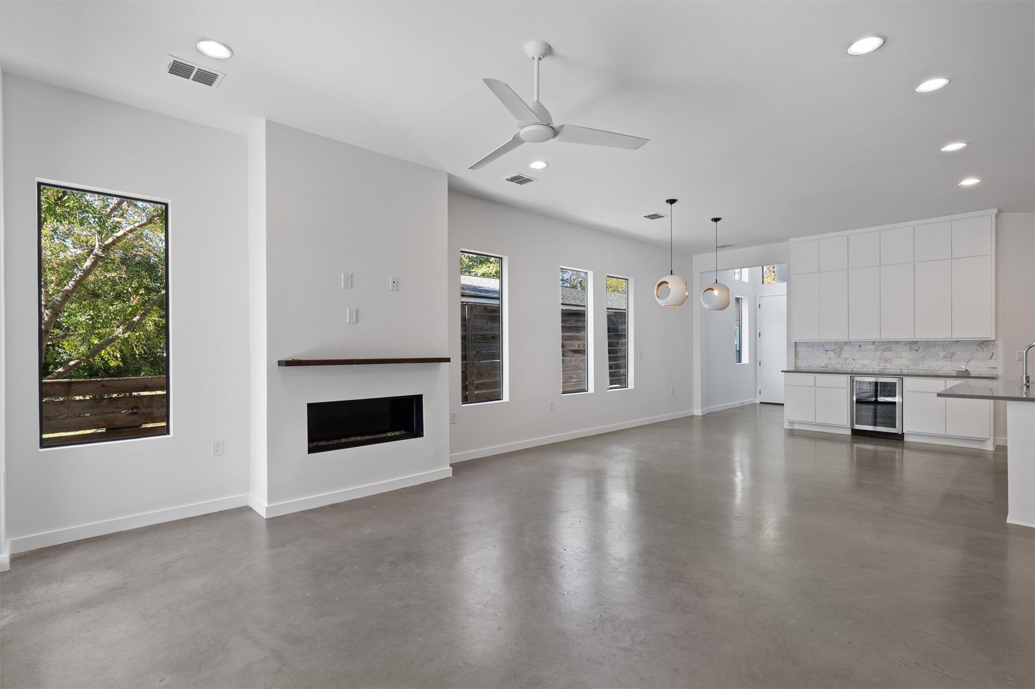 1107 Taulbee Lane Austin TX 78757