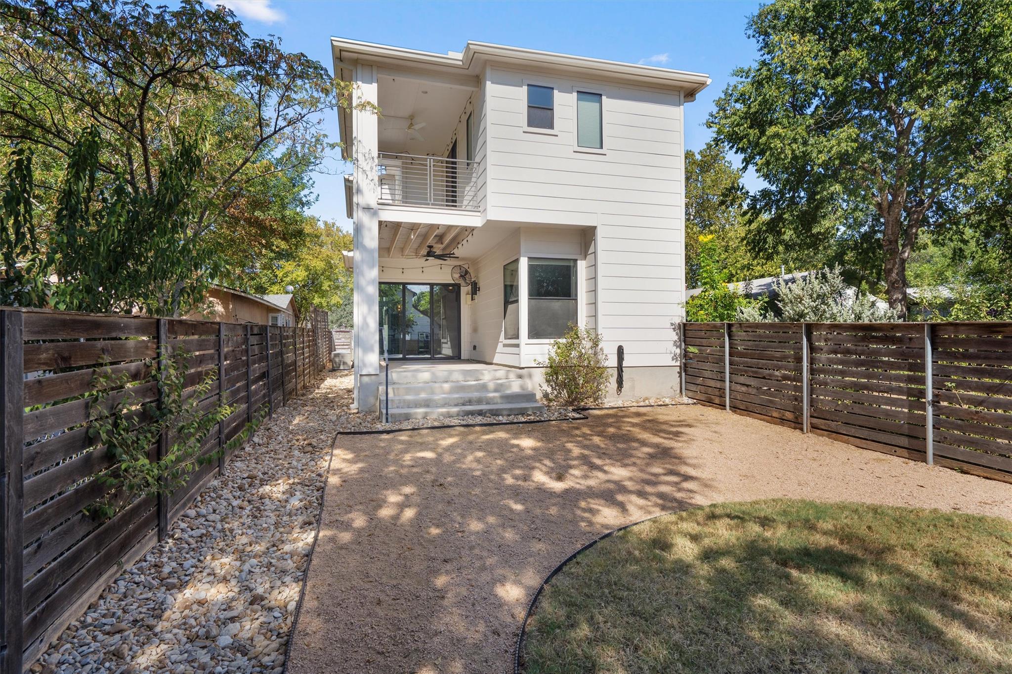 1107 Taulbee Lane Austin TX 78757