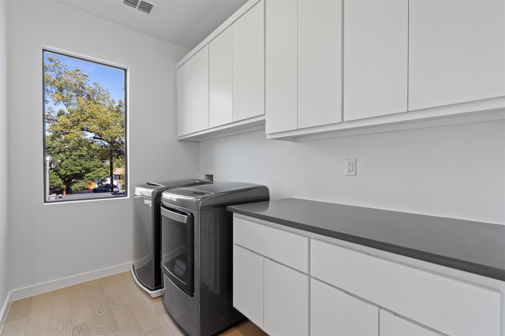 1107 Taulbee Lane Austin TX 78757