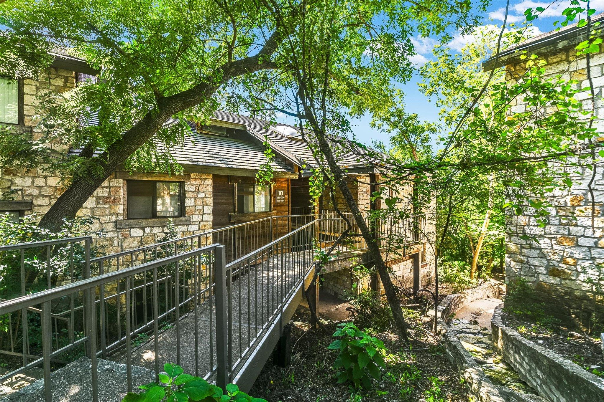 8200 Neely Drive Austin TX 78759