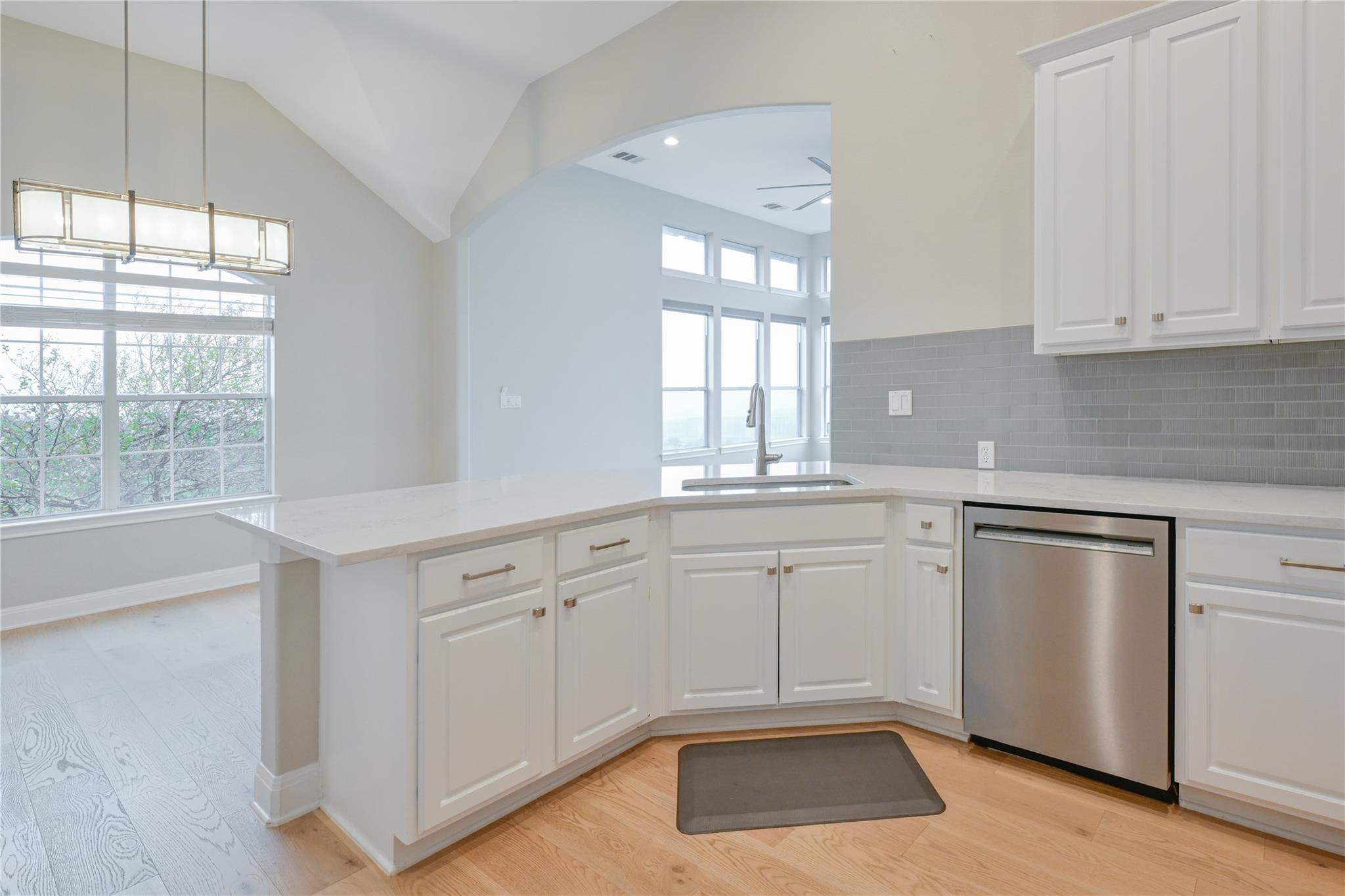 232 Sunrise Ridge Loop Austin TX 78738