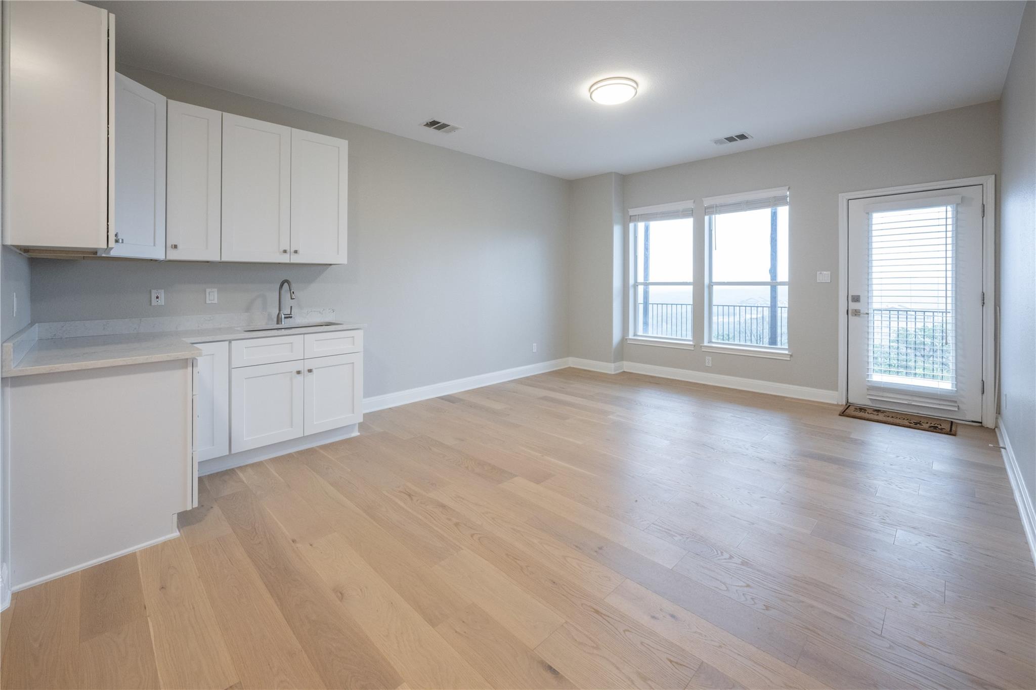 232 Sunrise Ridge Loop Austin TX 78738
