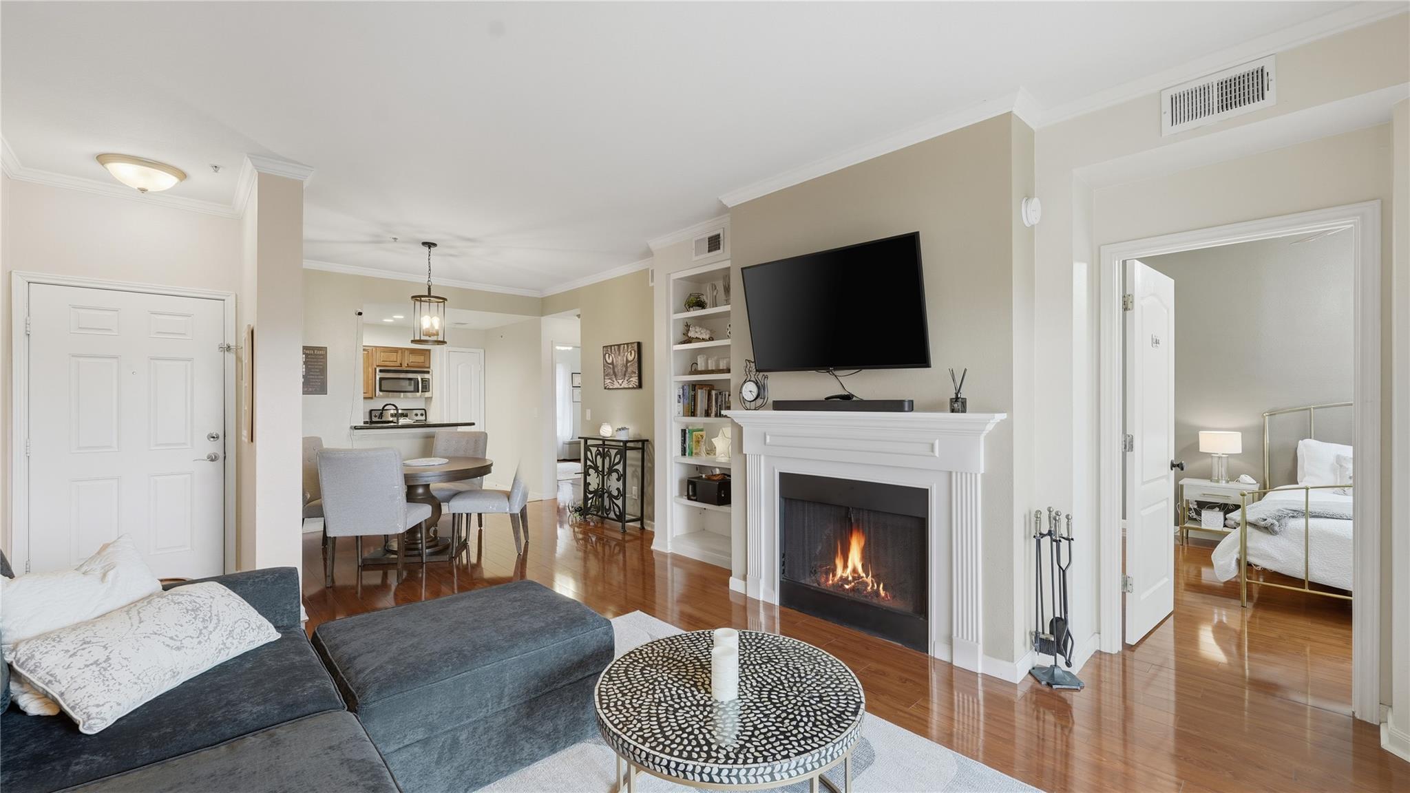 6000 Shepherd Mountain Cove Austin TX 78730