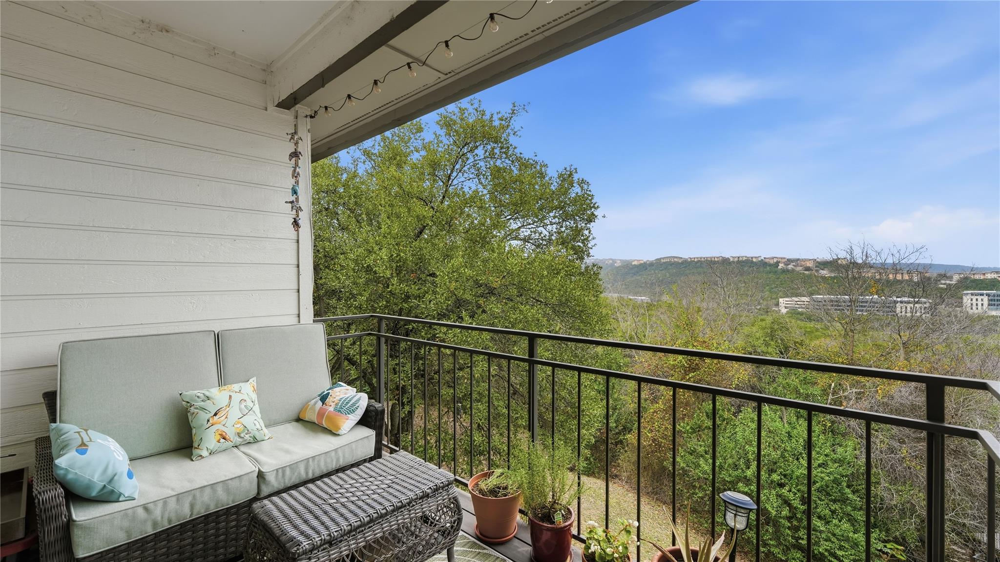 6000 Shepherd Mountain Cove Austin TX 78730