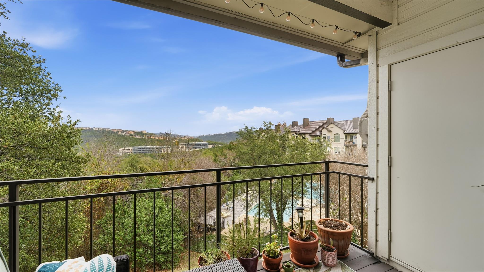 6000 Shepherd Mountain Cove Austin TX 78730