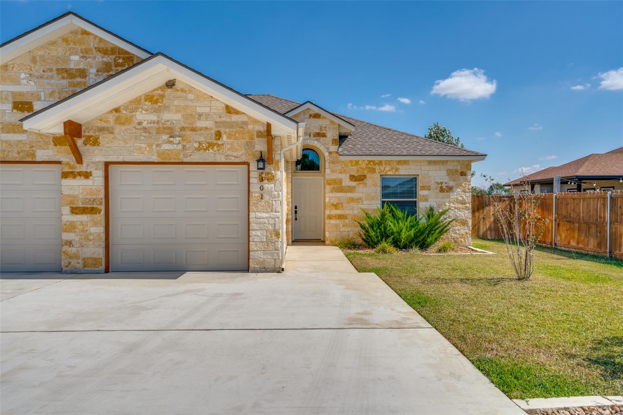 301 Navarro Way Seguin TX 78155