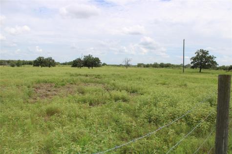 1084 County Road 120 Giddings TX 78942