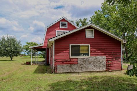1084 County Road 120 Giddings TX 78942