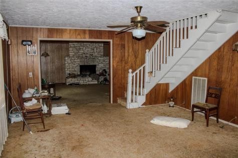 1084 County Road 120 Giddings TX 78942