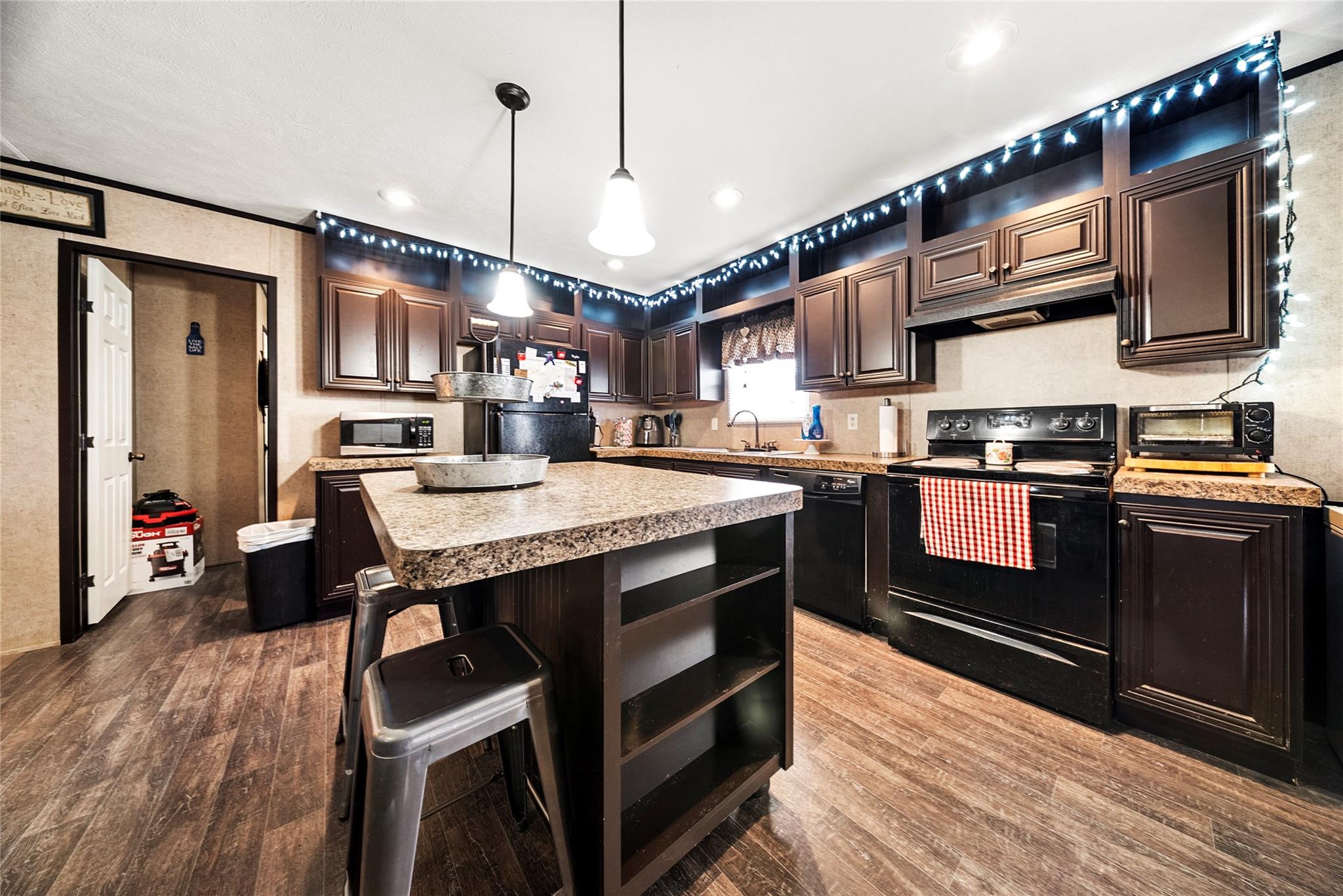 5101 County Road 463 Elgin TX 78621