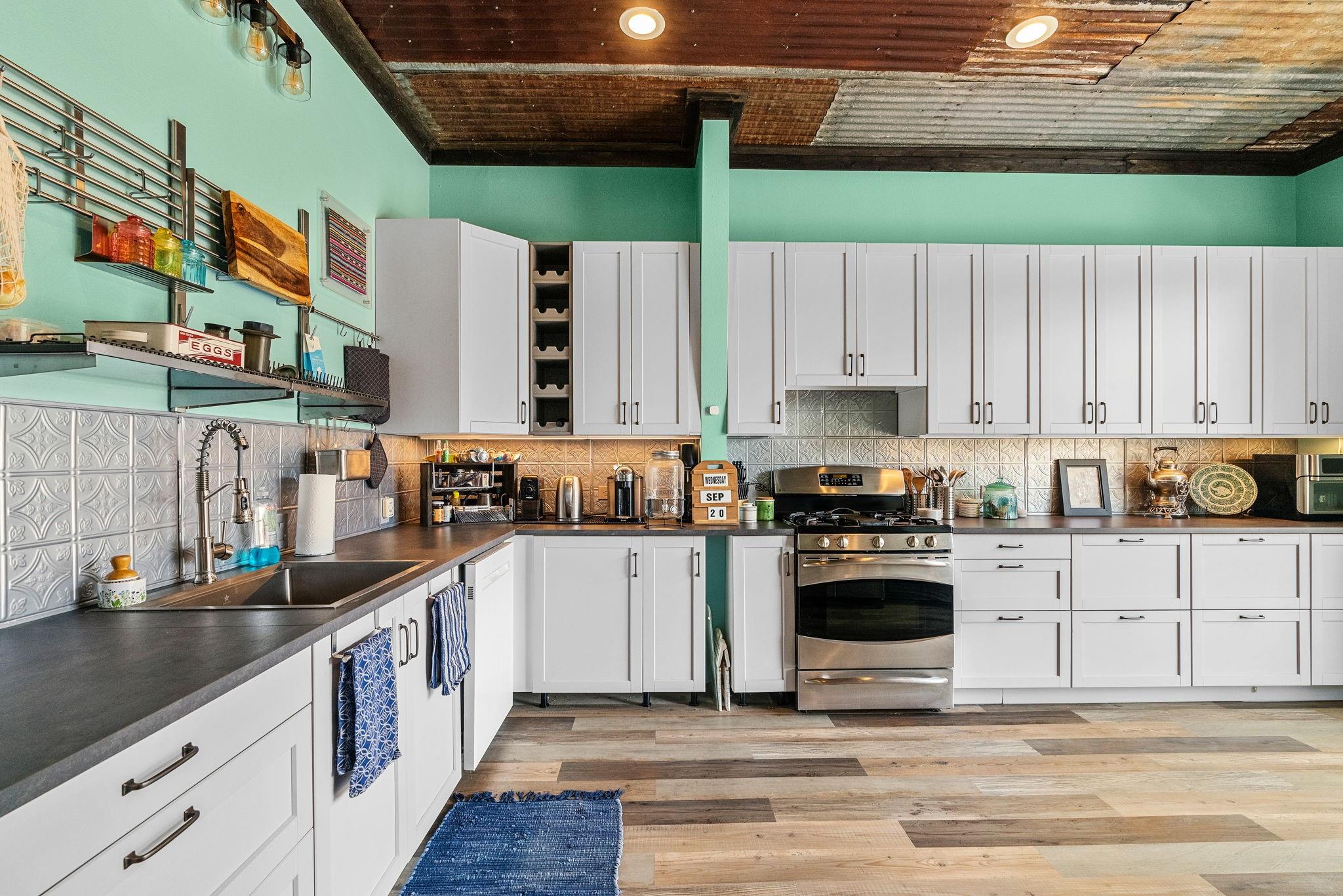 7394 Creek Road Dripping Springs TX 78620