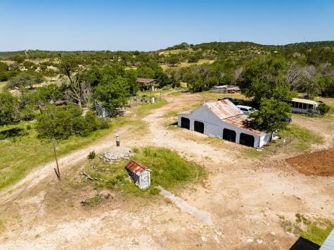 684 Stoneleigh Road Center Point TX 78010