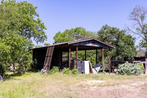 684 Stoneleigh Road Center Point TX 78010