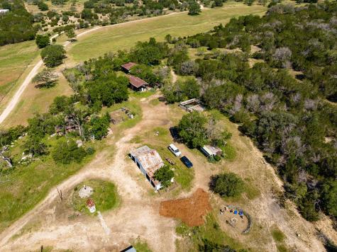 684 Stoneleigh Road Center Point TX 78010