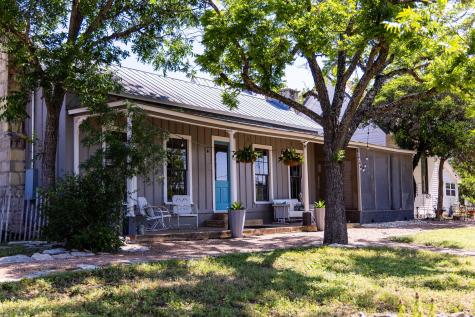 684 Stoneleigh Road Center Point TX 78010