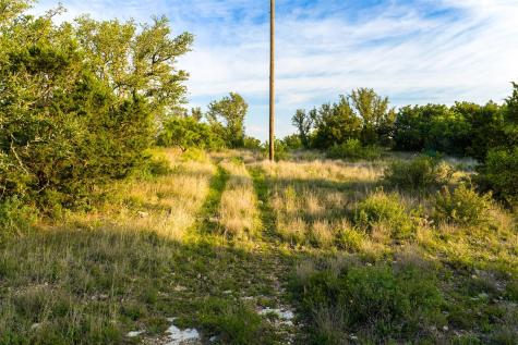 7487 N Us Highway 87 Mason TX 76856