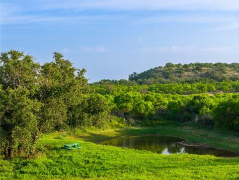 7487 N Us Highway 87 Mason TX 76856