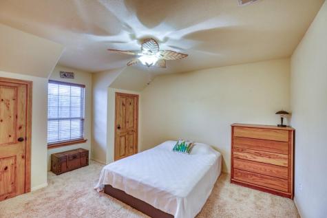 8256 S Us Highway 183 Briggs TX 78608