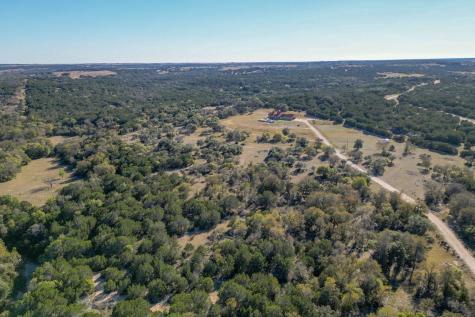 8256 S Us Highway 183 Briggs TX 78608