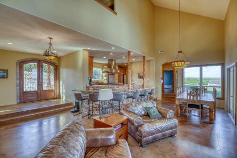 8256 S Us Highway 183 Briggs TX 78608