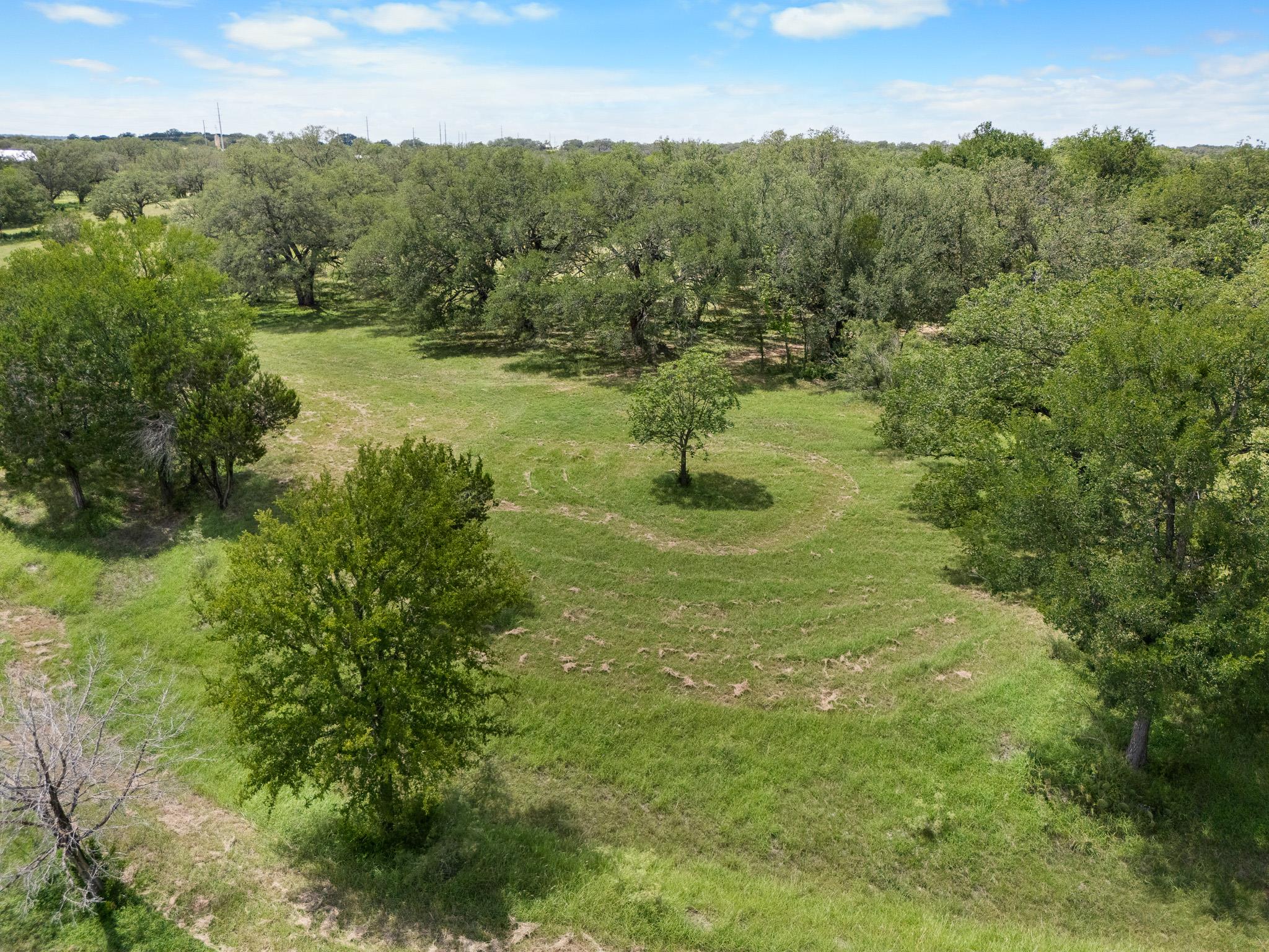 7866 County Road 404 Spicewood TX 78669