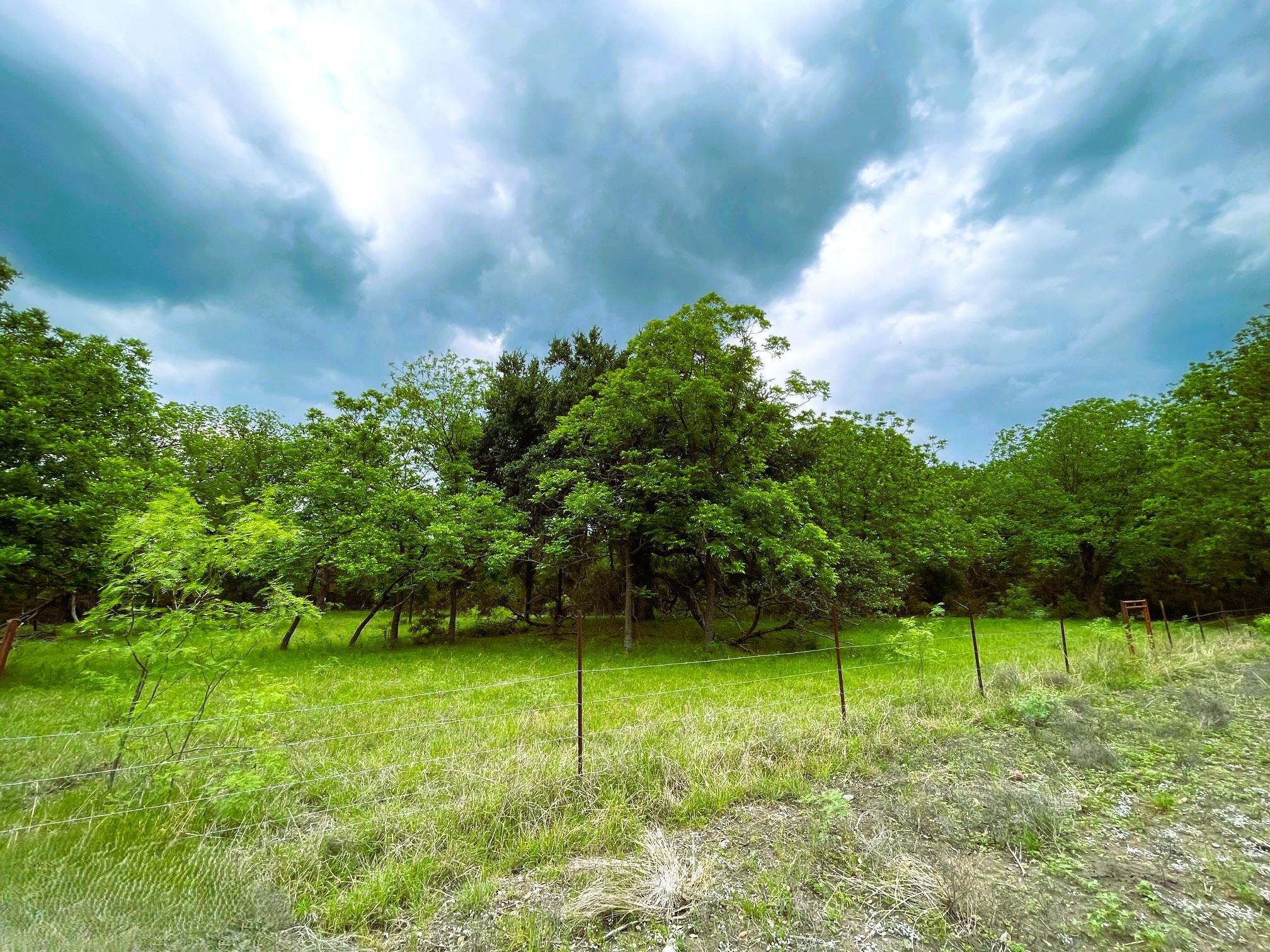 7866 County Road 404 Spicewood TX 78669