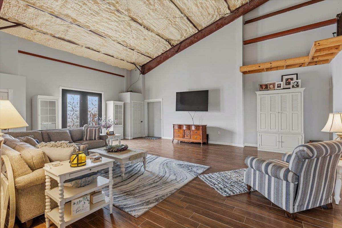 2187 Highway 290 E Mcdade TX 78650