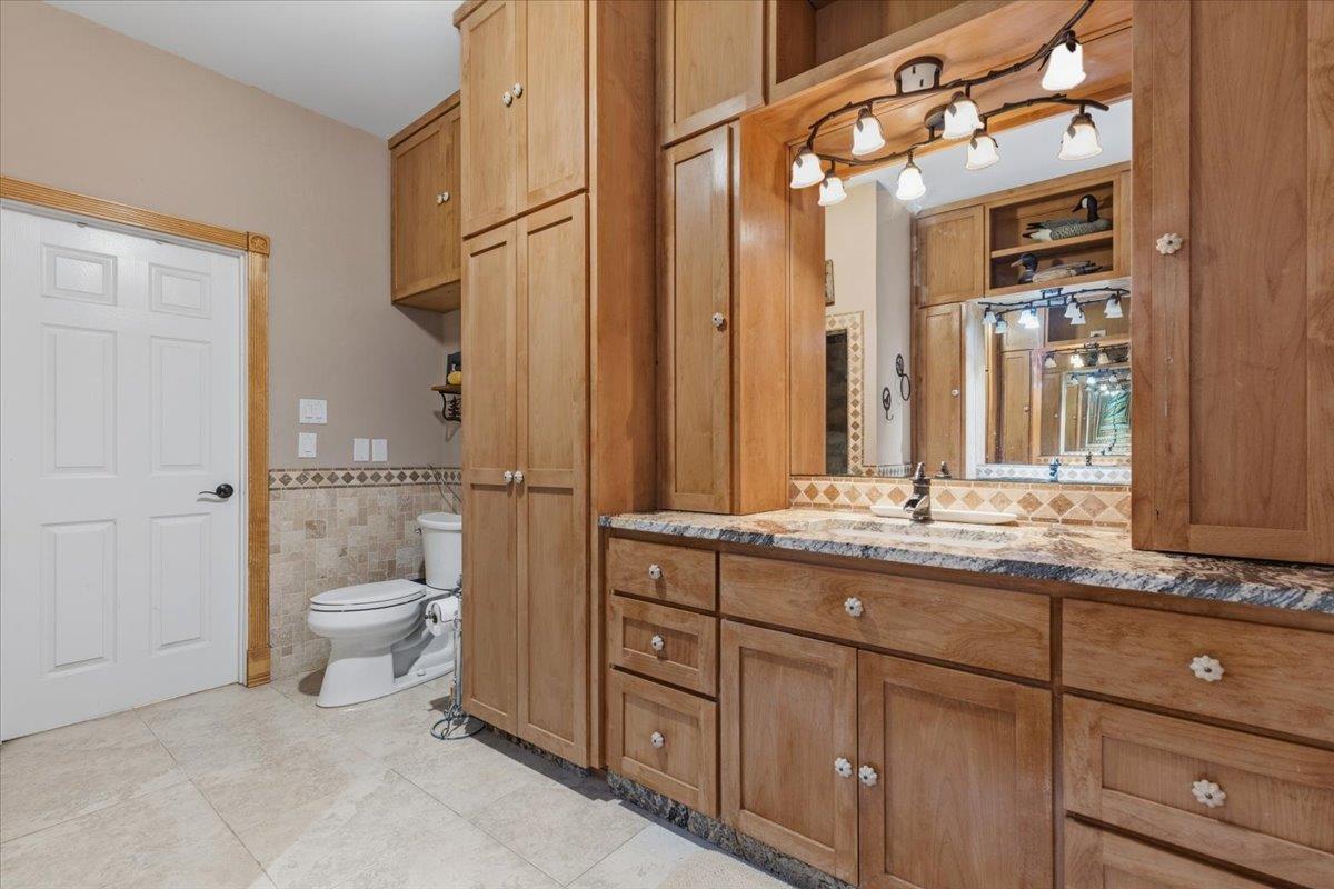 2187 Highway 290 E Mcdade TX 78650