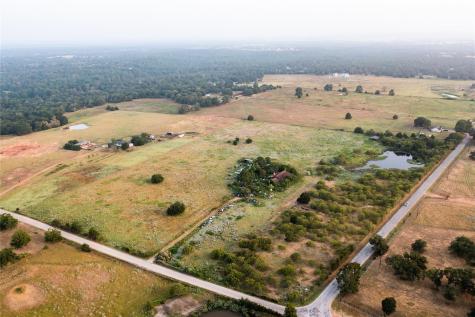 Tbd Young School House Road Smithville TX 78957