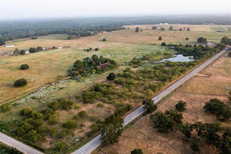 Tbd Young School House Road Smithville TX 78957