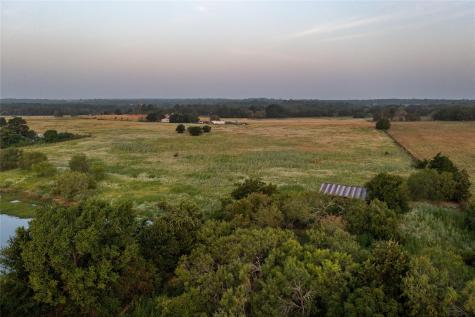 Tbd Young School House Road Smithville TX 78957