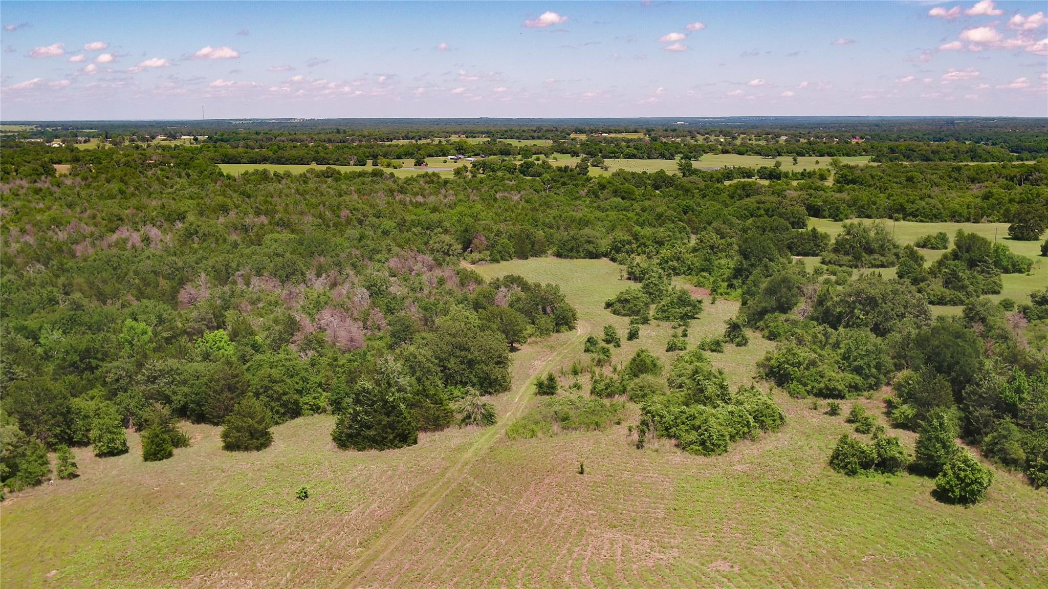 0000 Cr 330 Milano TX 76556