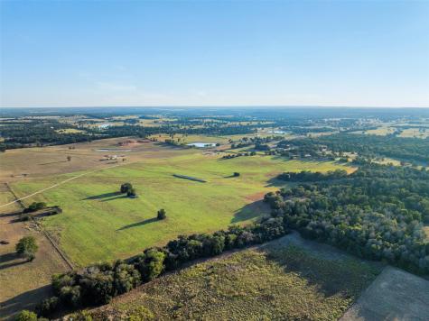 3419 County Road 309 Lexington TX 78947