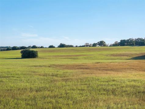 3419 County Road 309 Lexington TX 78947