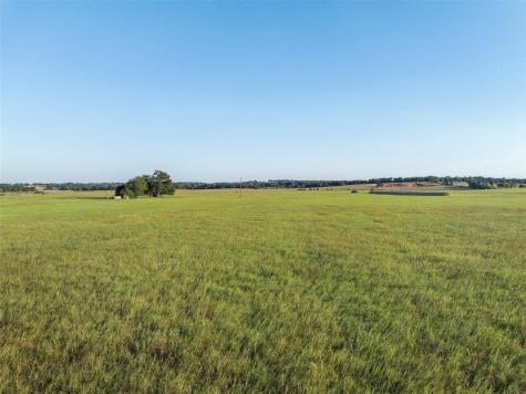 3419 County Road 309 Lexington TX 78947