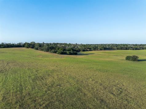 3419 County Road 309 Lexington TX 78947