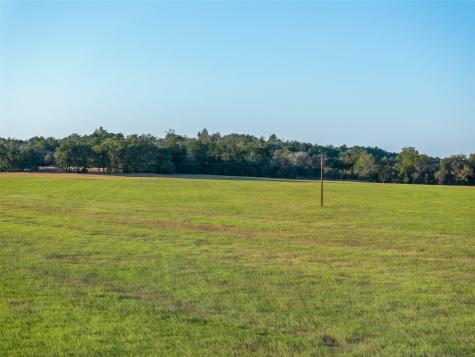 3419 County Road 309 Lexington TX 78947
