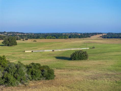 3419 County Road 309 Lexington TX 78947