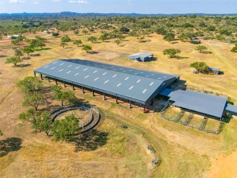 3019 S Highway 16 Llano TX 78643