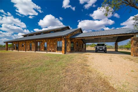 3019 S Highway 16 Llano TX 78643