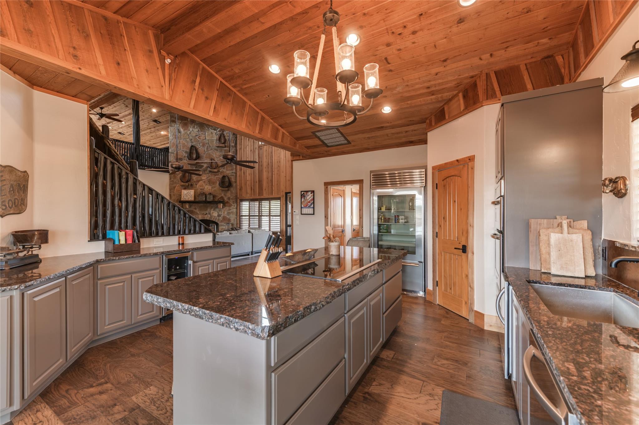 3019 S Highway 16 Llano TX 78643